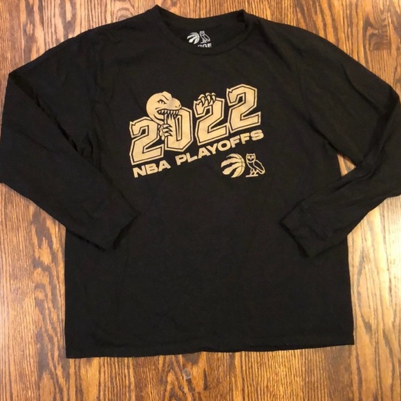 OVO Raptor’s 2022 NBA Playoffs men’s long-sleeve shirt - black - Picture 1 of 4